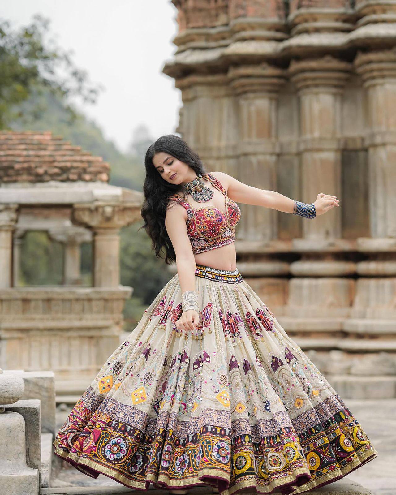 Off-White Color Digital Printed Mirror Work Navratri Lehenga Choli - Image 4